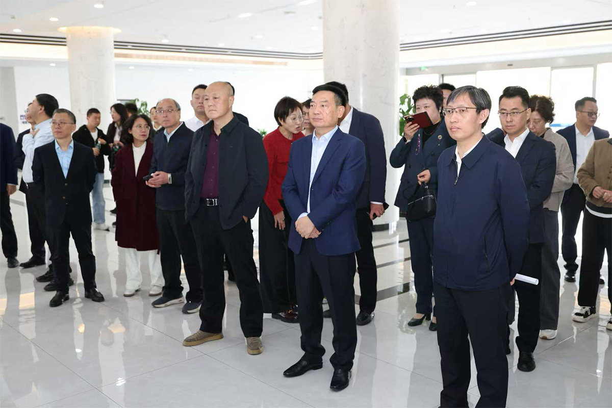 1762304067208898.jpg 123123123123.jpg